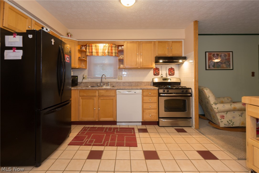 Lake Erie Estates 06 - Residential