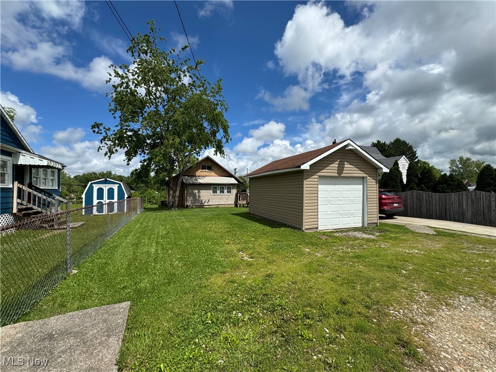 1307 Rayon Drive, Parkersburg, West Virginia image 3
