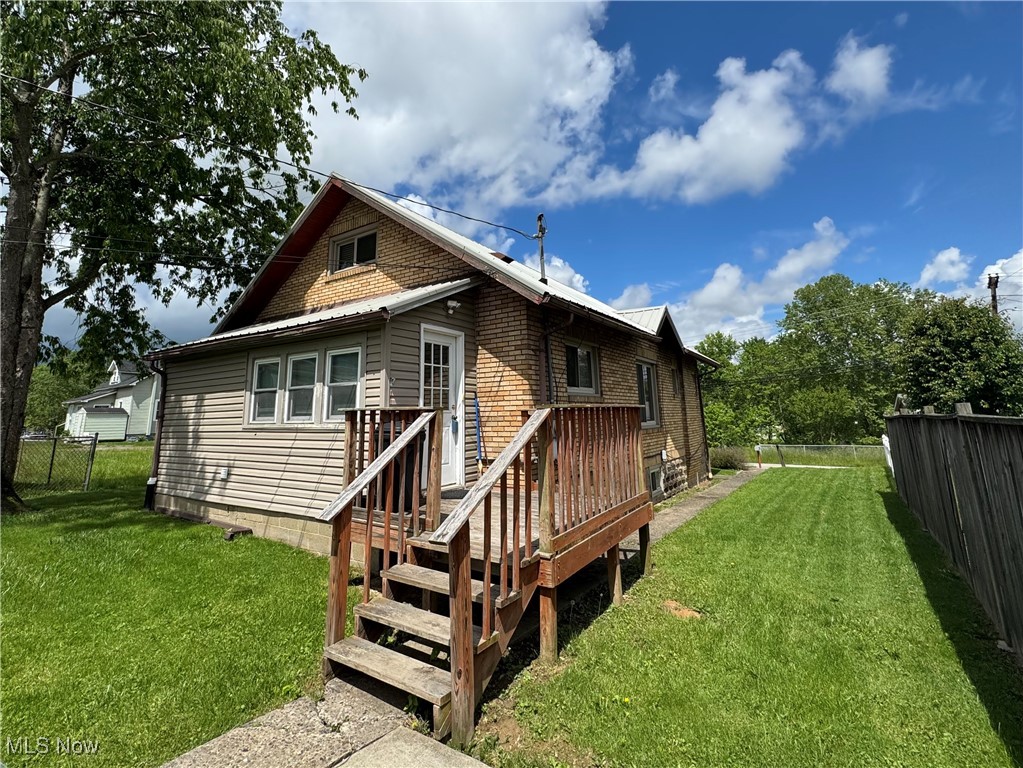 1307 Rayon Drive, Parkersburg, West Virginia image 2