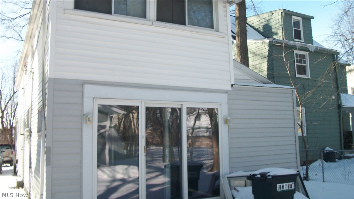 Laura M Stewarts - Residential