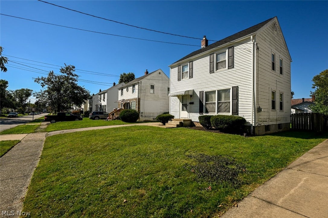 2564 8th Street