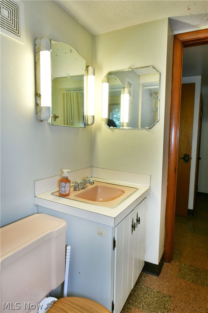 Abraham 3 - Residential