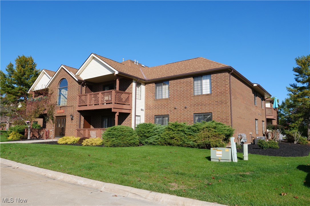 8599 Scenicview Drive #103, Broadview Heights, Ohio image 30