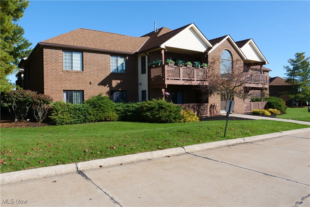 8599 Scenicview Drive #103, Broadview Heights, Ohio image 36