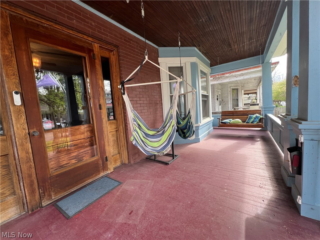 Square #18 - Residential