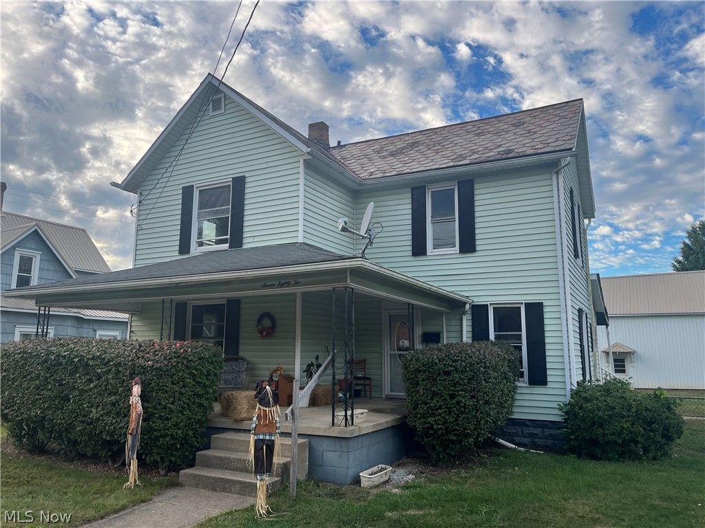 Photo of 782 State Street E, Newcomerstown, OH 43832 (MLS # 5185842)