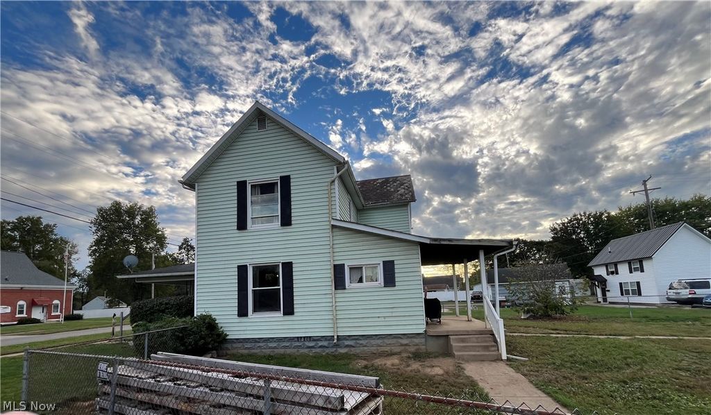 Photo of 782 State Street E, Newcomerstown, OH 43832 (MLS # 5185842)