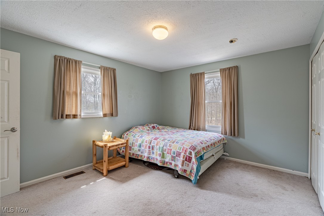 12560 Burton Heights Boulevard, Burton, Ohio image 17