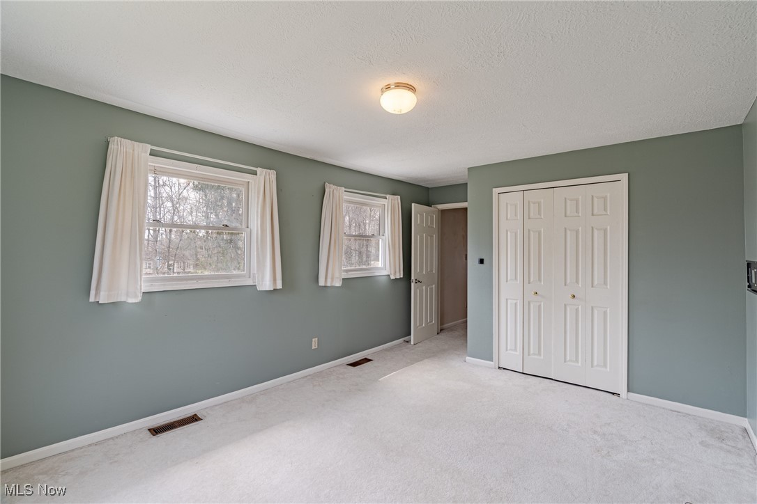 12560 Burton Heights Boulevard, Burton, Ohio image 16