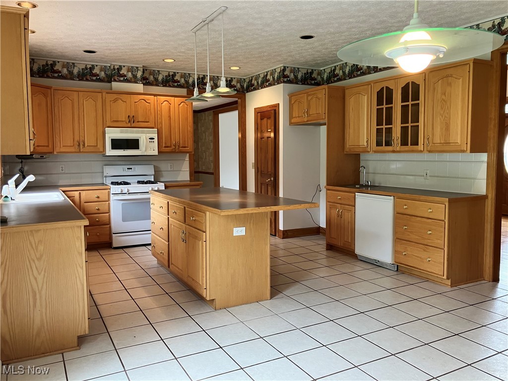 1254 Maxfli Drive, Akron, Ohio image 17