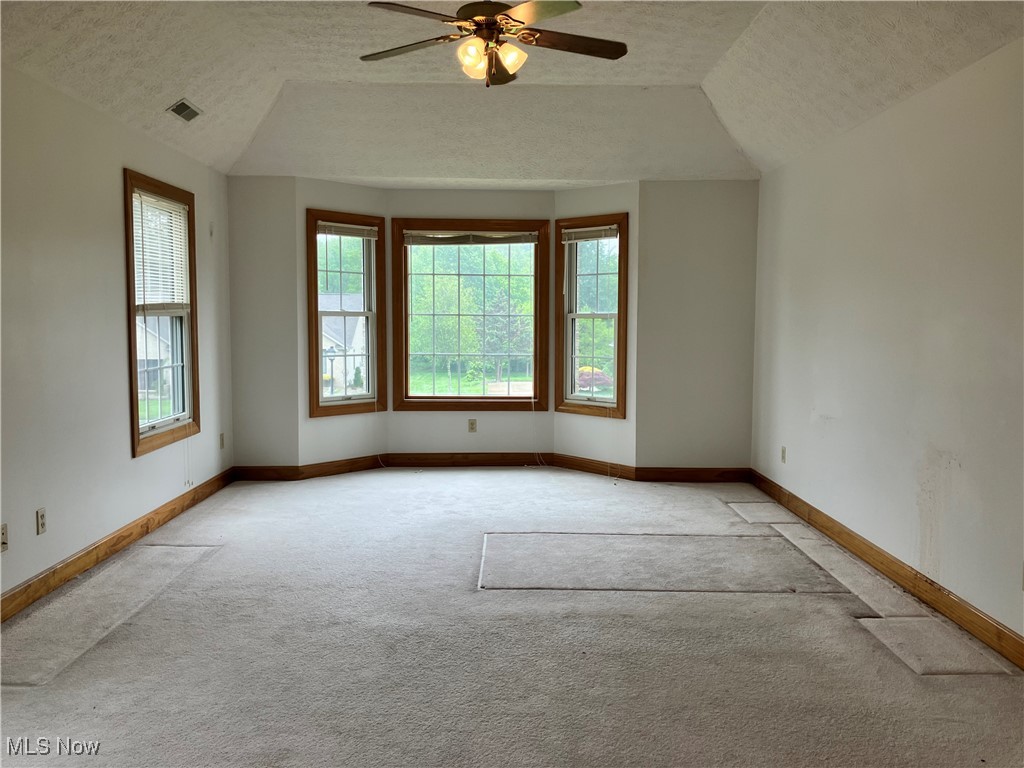 1254 Maxfli Drive, Akron, Ohio image 25