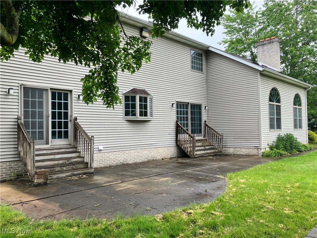 1254 Maxfli Drive, Akron, Ohio image 6