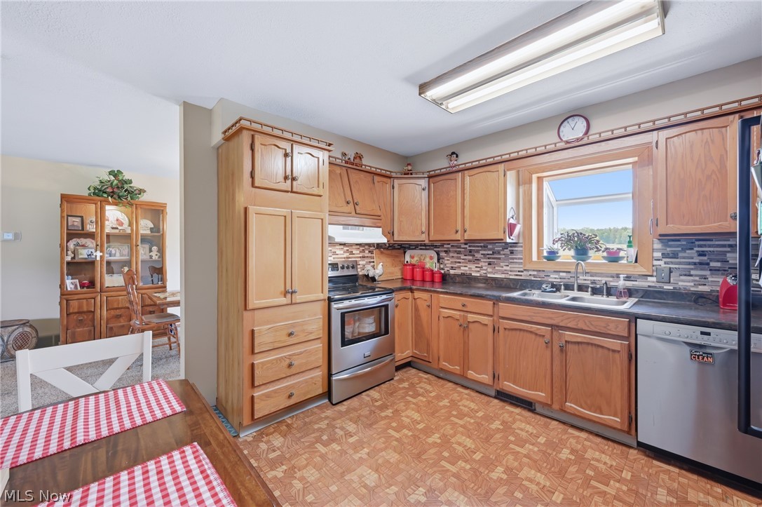 Carol A Cunningham 01 - Residential