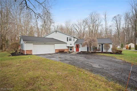 8678 Apple Hill Road Chagrin Falls OH 44023