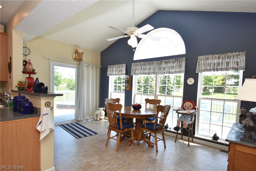 Meadow Lakes 02 - Residential