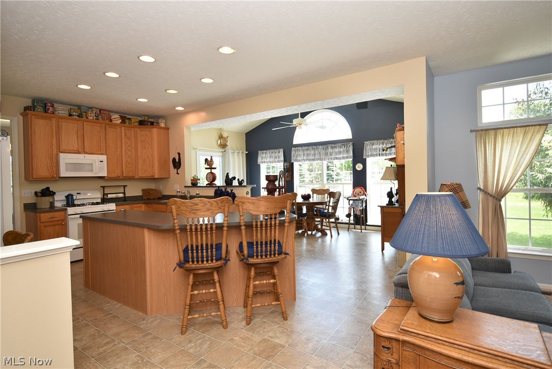 Meadow Lakes 02 - Residential