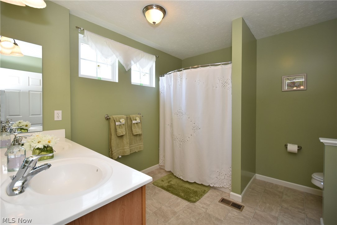 Meadow Lakes 02 - Residential