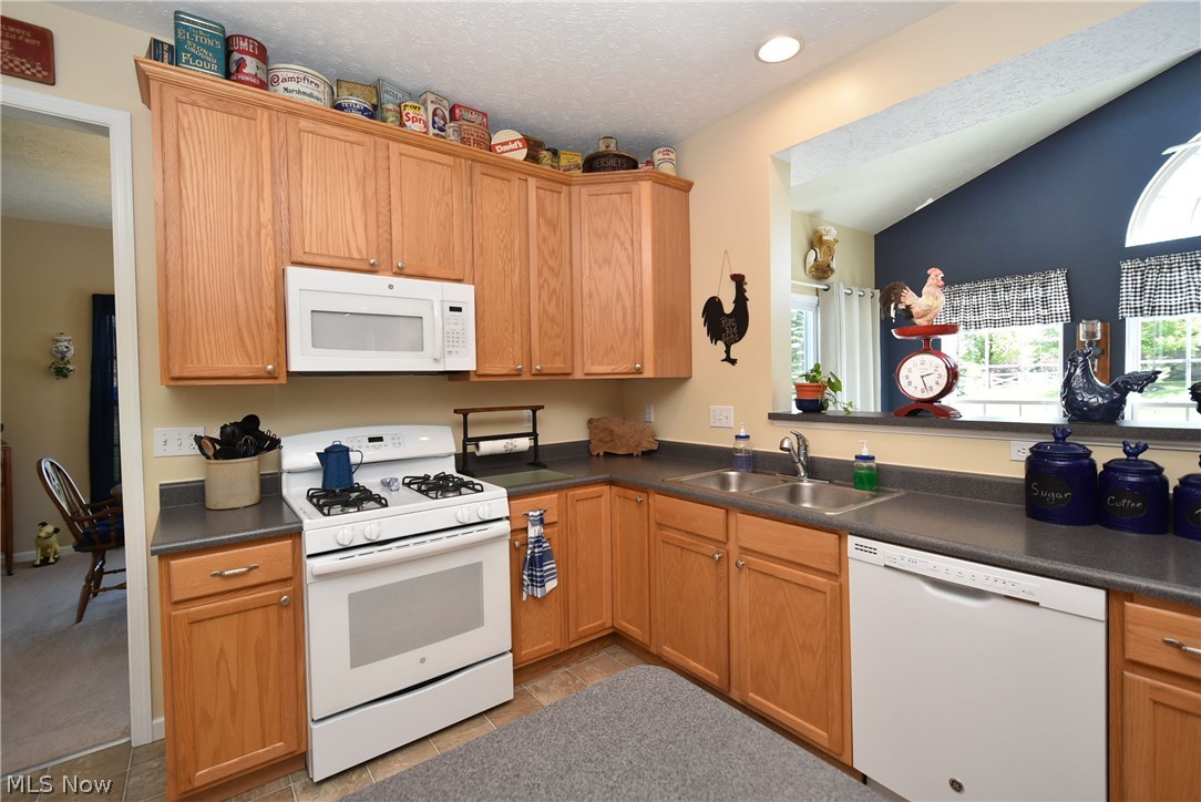 Meadow Lakes 02 - Residential