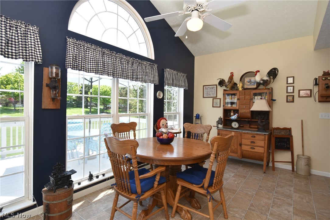 Meadow Lakes 02 - Residential