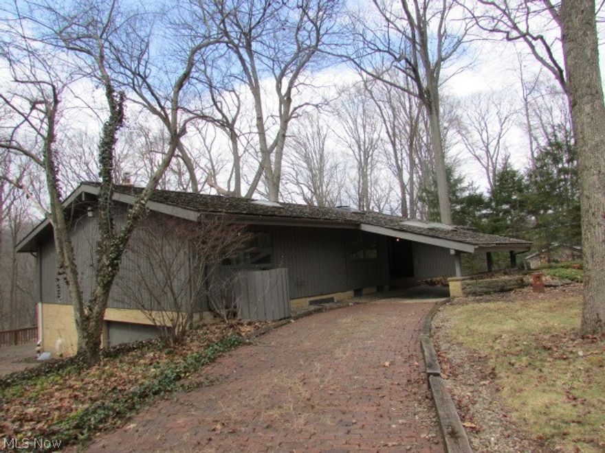 Huge open spaces throughout this contemporary style home.  Great opportunity for the handyman homeowner to own in Bath and bring this one back to its original luster.  So much potential here!  Property sold AS IS.  Seller to make no repairs. Home priced to sell.