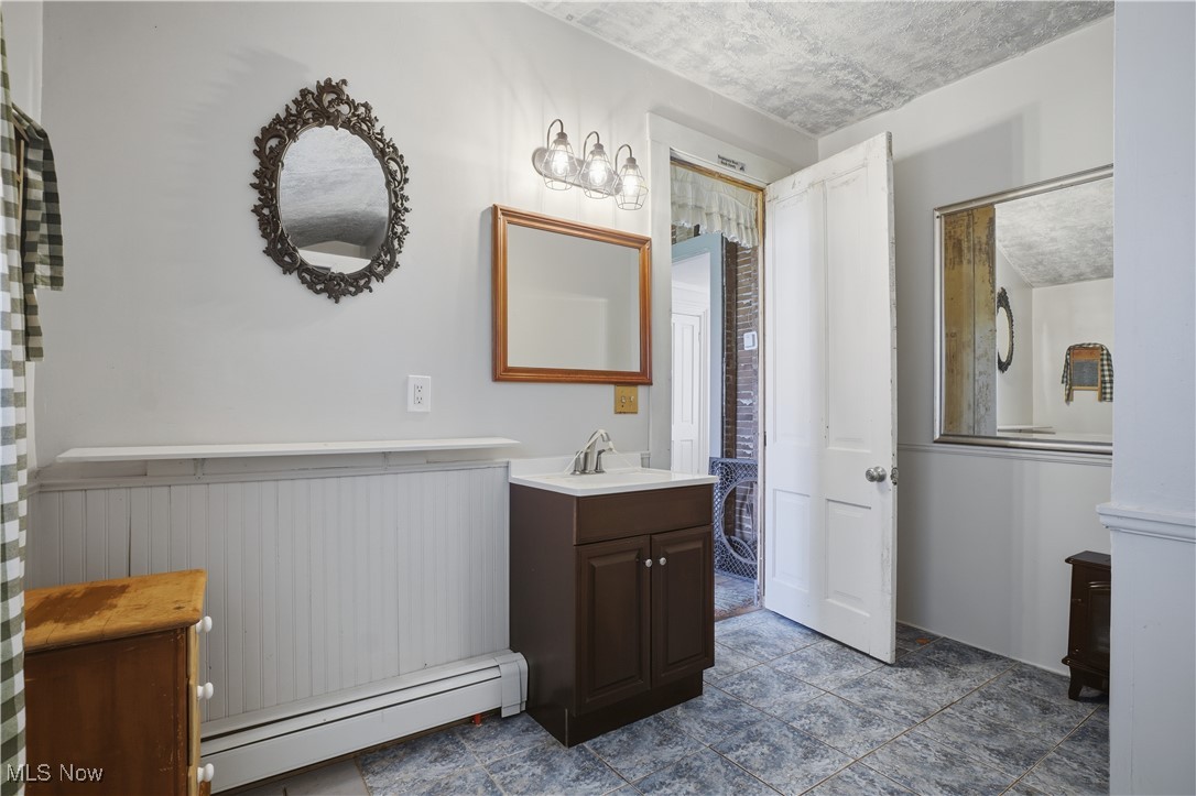 New Lyme - Residential