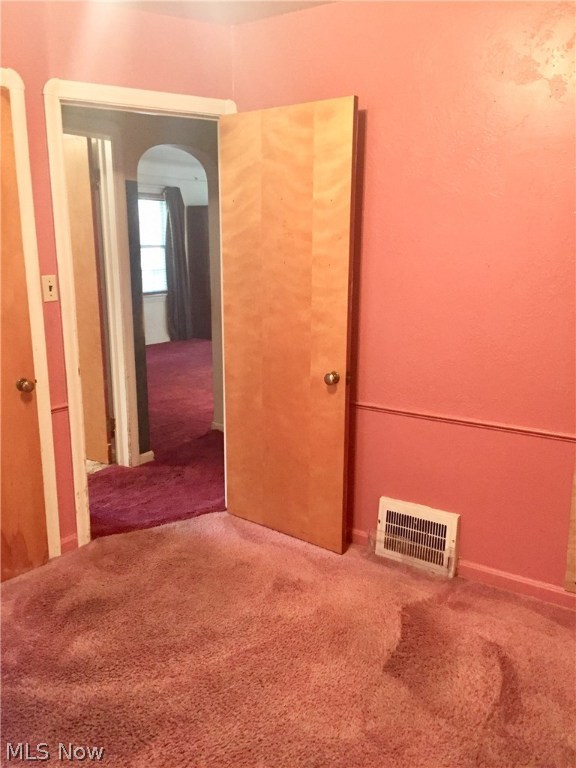 Selker-Himmel Inc Riverview Su - Residential