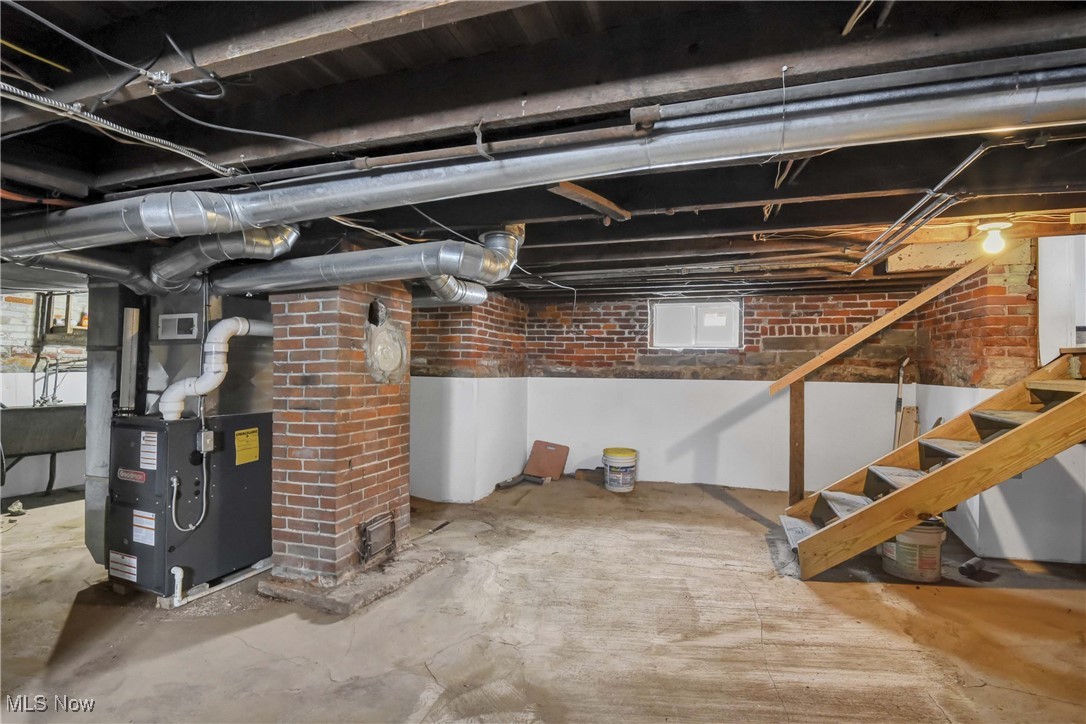 Heman Elys - Residential