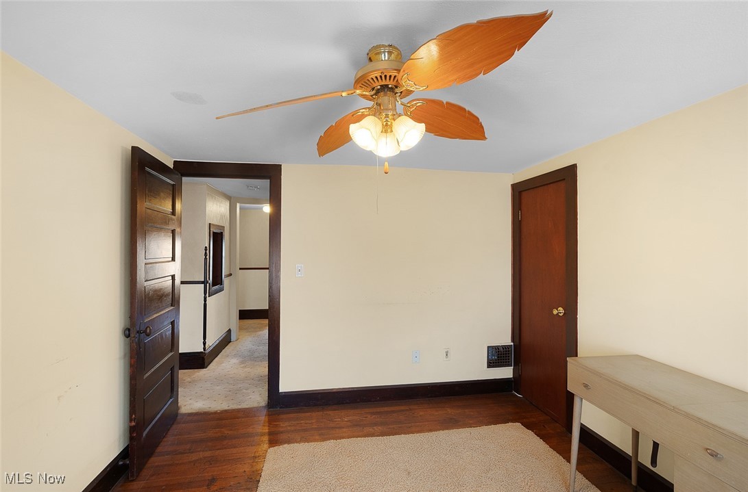 15617 Lake Avenue, Lakewood, Ohio image 25