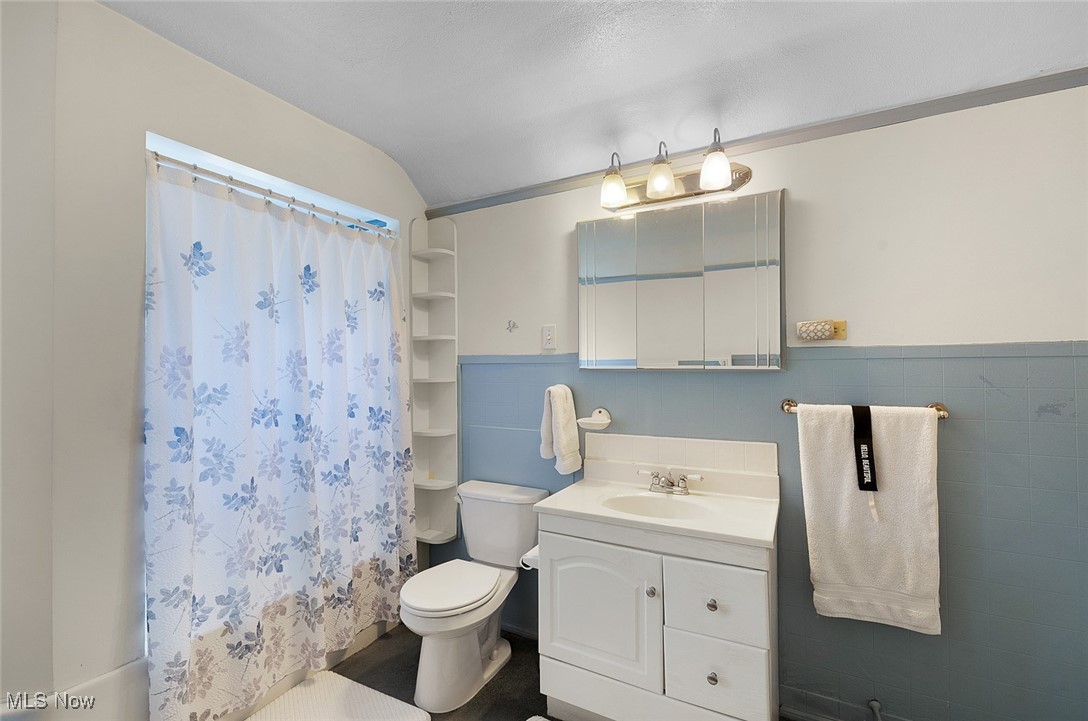 15617 Lake Avenue, Lakewood, Ohio image 22