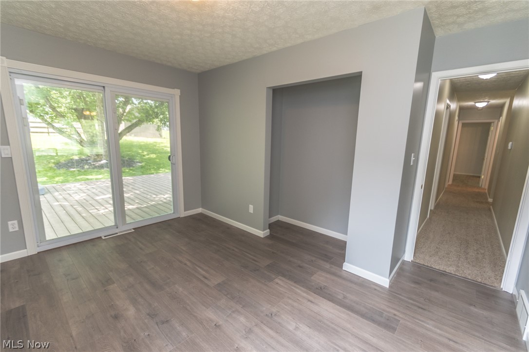 Forest Mdws 02 - Residential