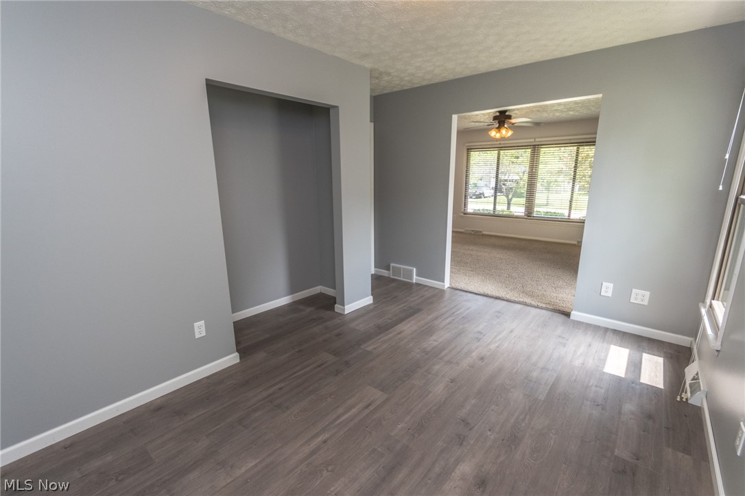 Forest Mdws 02 - Residential