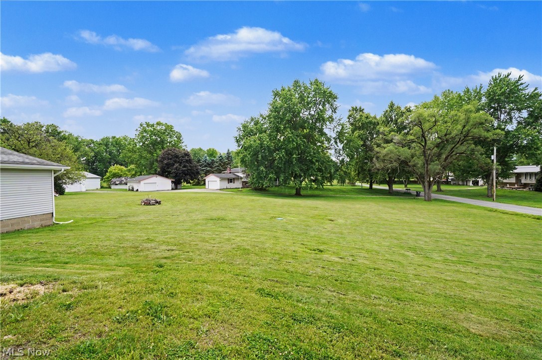 2622 Tallmadge Rd