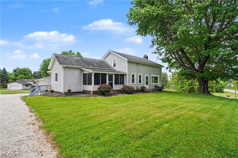 Homes For Sale - 2622 Tallmadge Rd Rd<br/> Ravenna, OH 44266