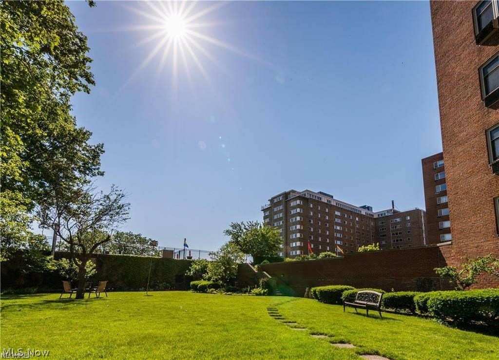 Berkshire Condo - Residential