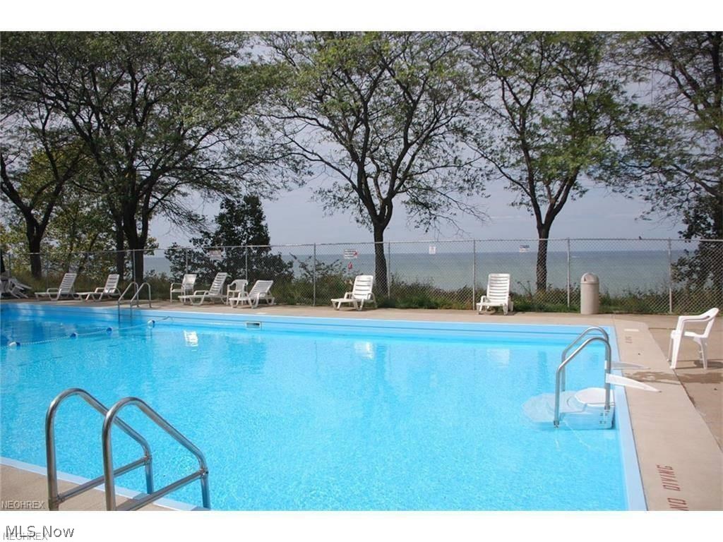 Berkshire Condo - Residential