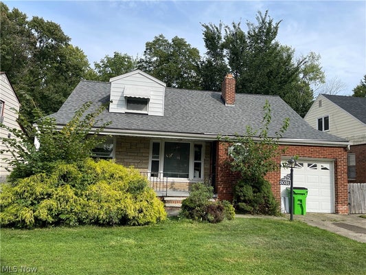2031 WRENFORD RD, CLEVELAND, OH 44121 - Image d16df28d464b863c8ee73fe1005deb27/1484870412