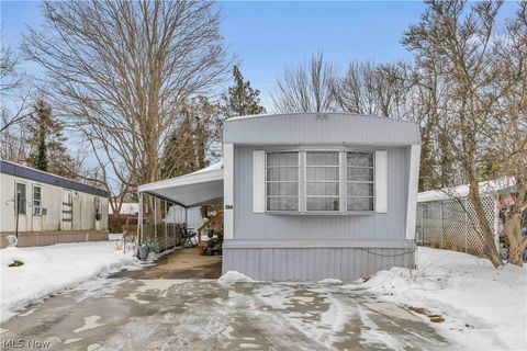 6610 Lear Nagle Road 154 North Ridgeville OH 44039