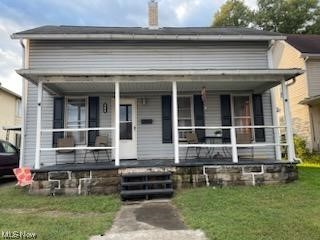 HURRY!! Call before you miss the chance for this updated home. New flooring through out, freshly painted, granite countertop and your back yard with a privacy fence. This one will go quick.