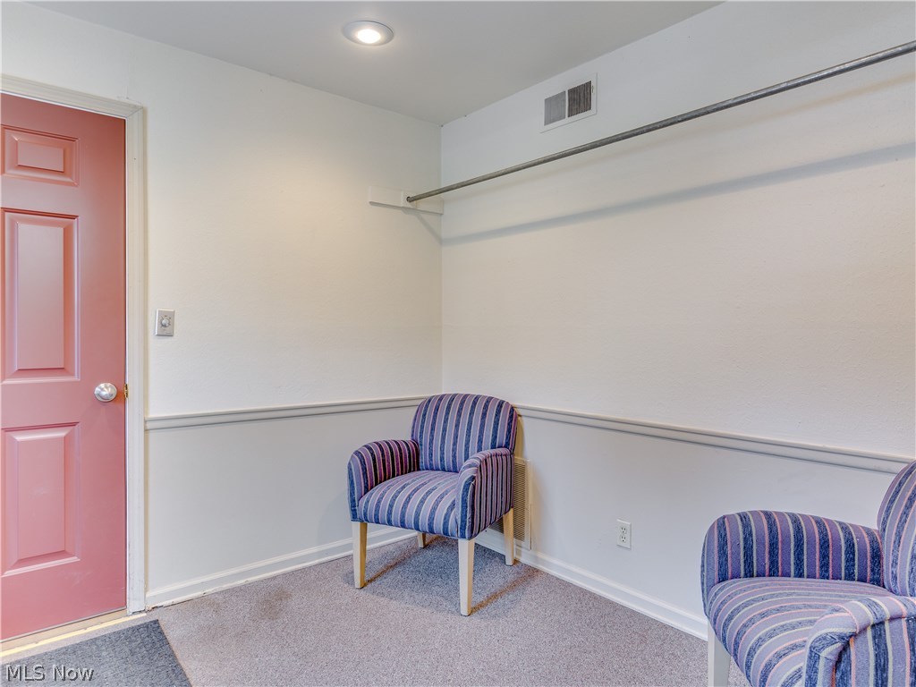 Georgetown Condo - Residential