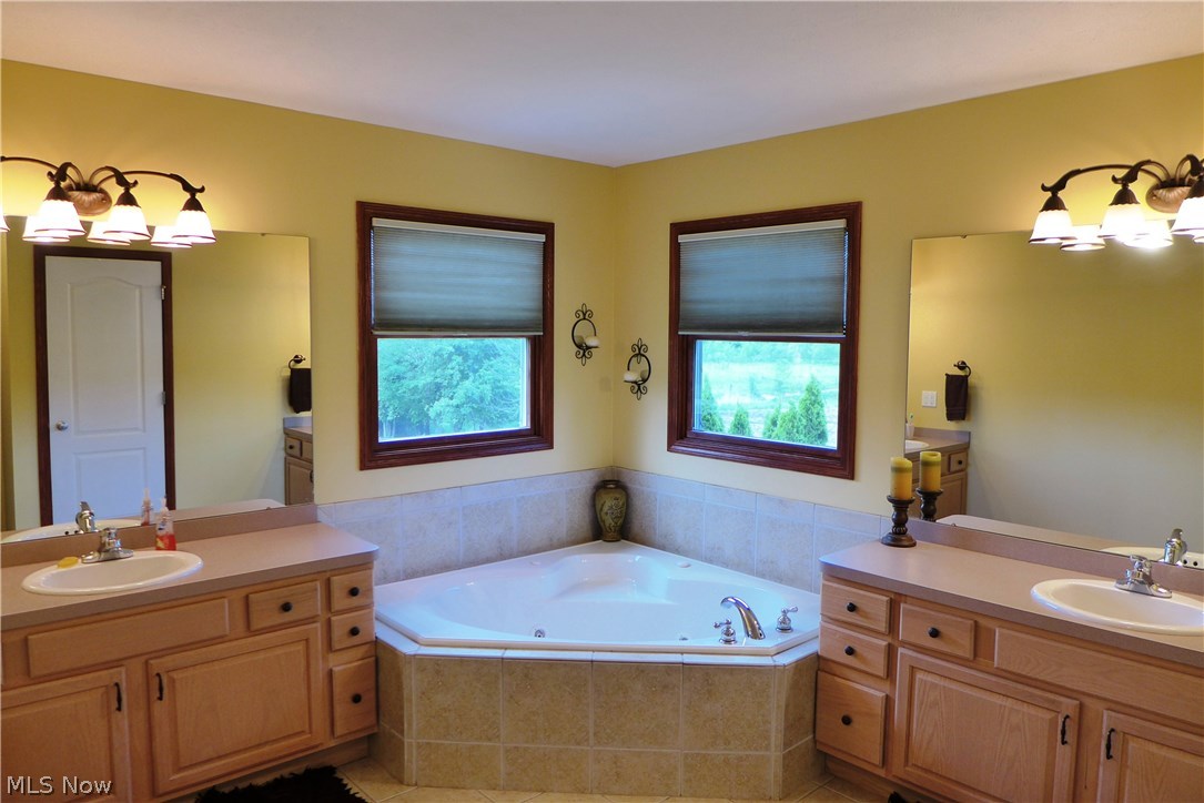 Blackbrook Golfview Estates 11 - Residential