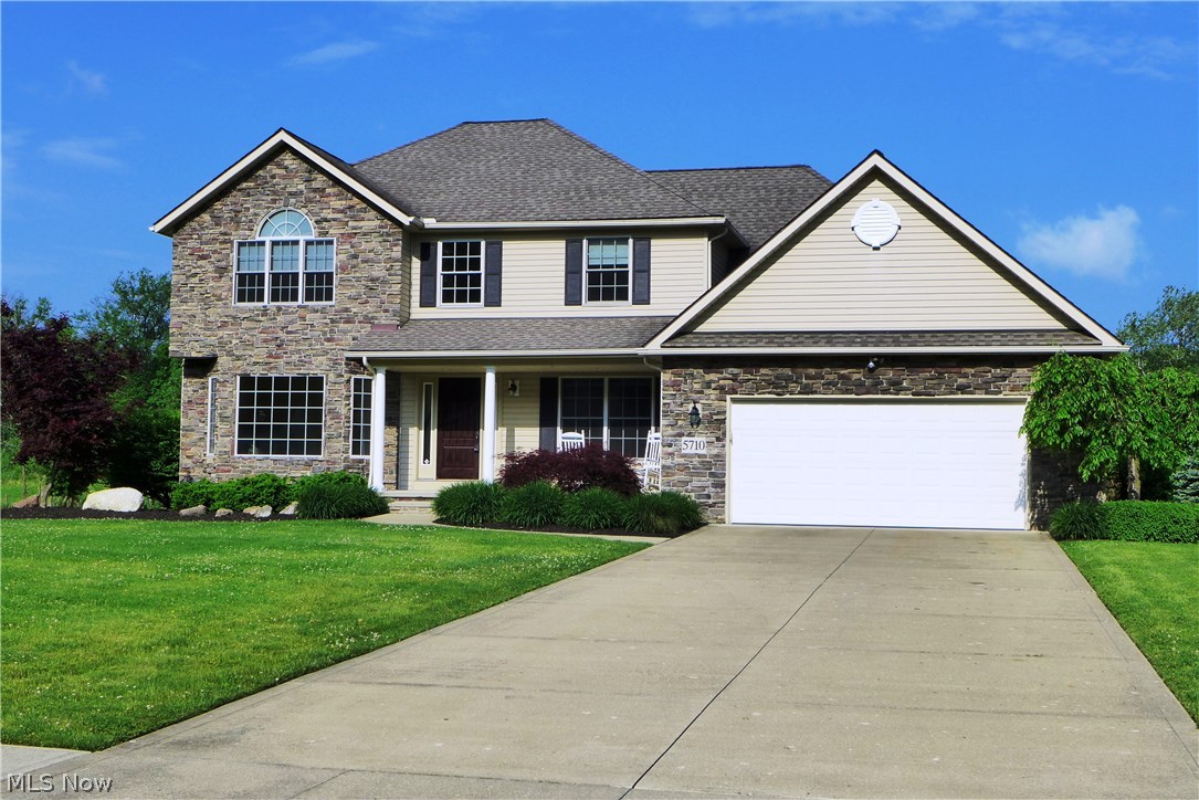 Blackbrook Golfview Estates 11 - Residential