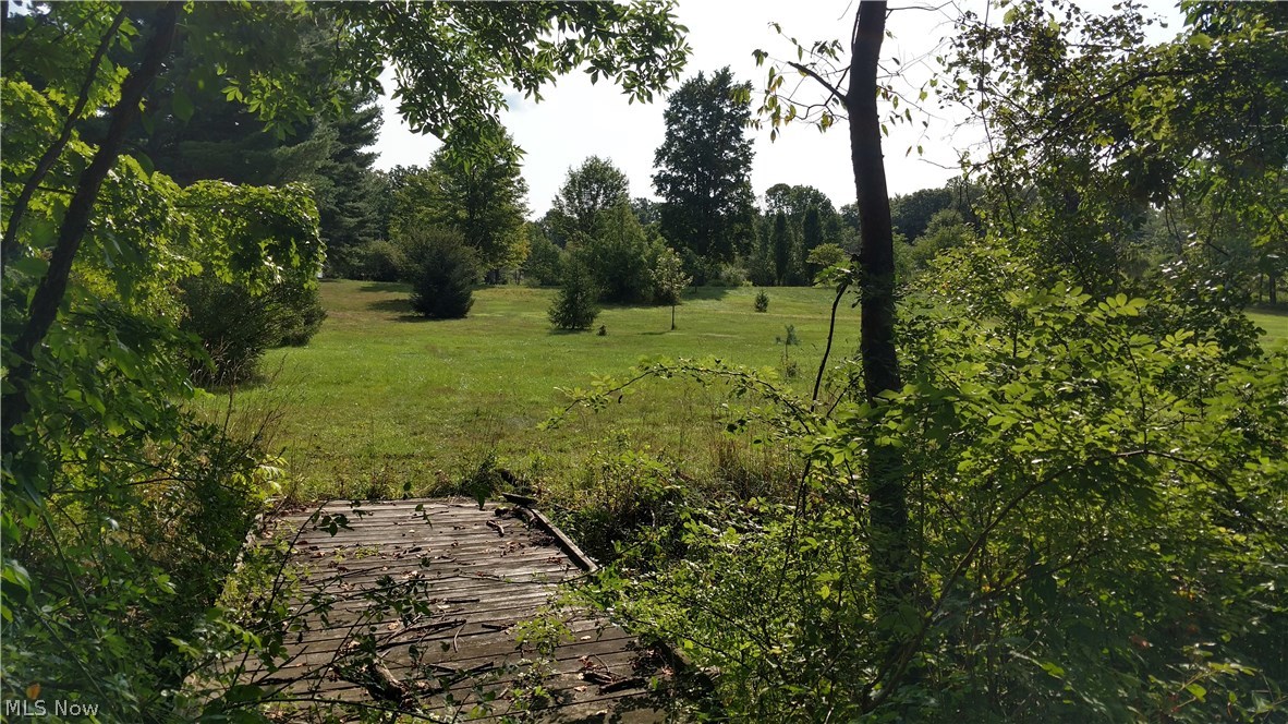 Village/Richfield 03 - Land