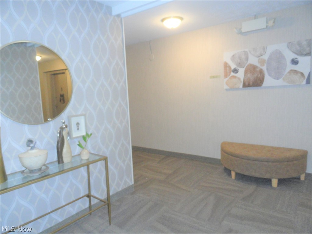 Silver Lake Towers Condo - Residential