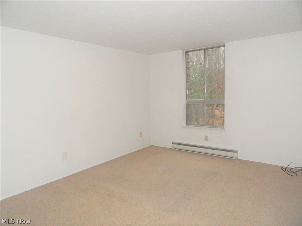 Silver Lake Towers Condo - Residential