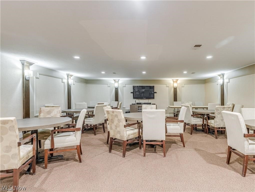 Silver Lake Towers Condo - Residential