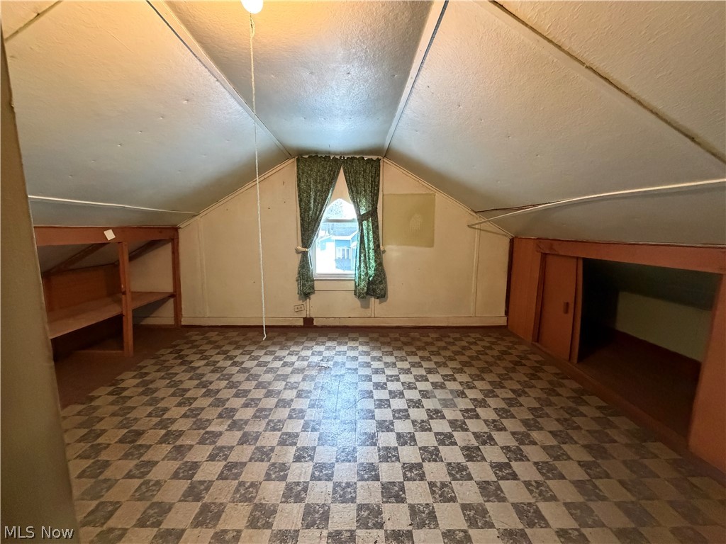 Colonial Park - Residential