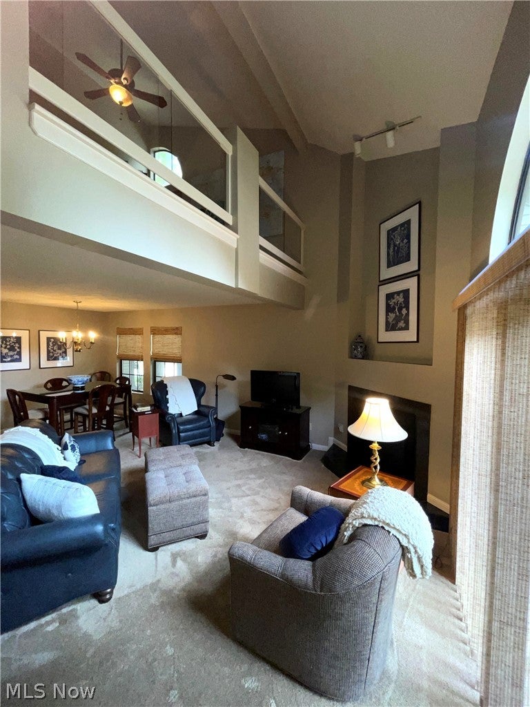 1153 Red Tail Hawk Court 3