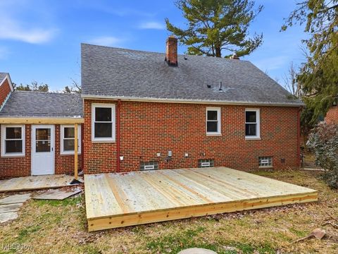 Tiny photo for 6119 E Sprague Road, Independence, OH 44131 (MLS # 5174875)