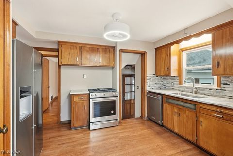 Tiny photo for 6119 E Sprague Road, Independence, OH 44131 (MLS # 5174875)