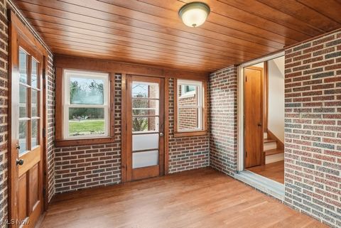 Tiny photo for 6119 E Sprague Road, Independence, OH 44131 (MLS # 5174875)